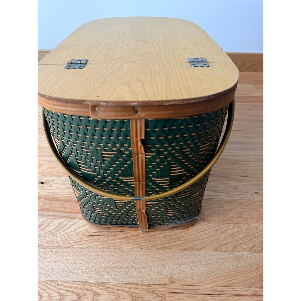 Vintage Hawkeye Picnic Basket w/Utensils - Picture 11 of 13